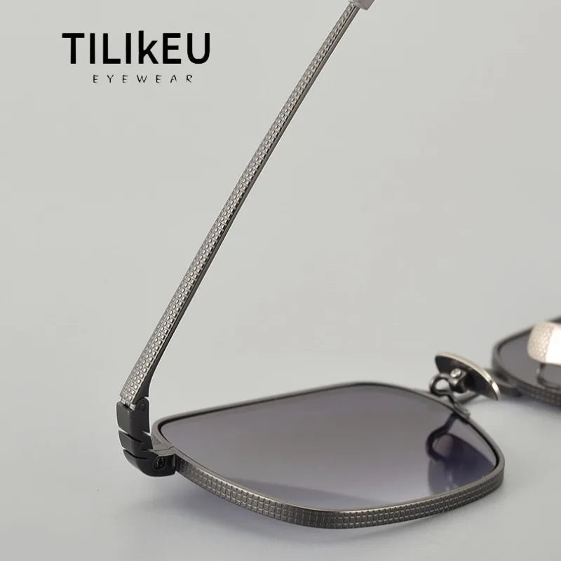 New Pure Titanium Luxury Cool Gradient Polarized Sunglasses Men Women Retro Square Hip-Hop Large Frame Driving Sun Glasses UV400