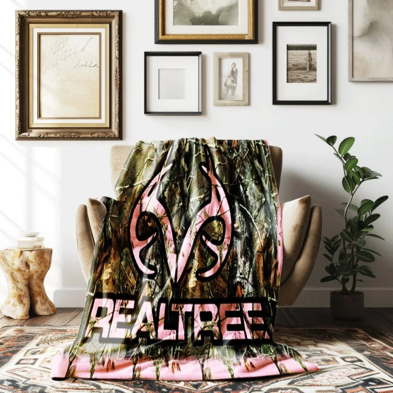 RealTree Camo Hunting Blanket - All-Season Soft Flannel Bedspread/Throw - Pink & Brown Camouflage design with RealTree Logo